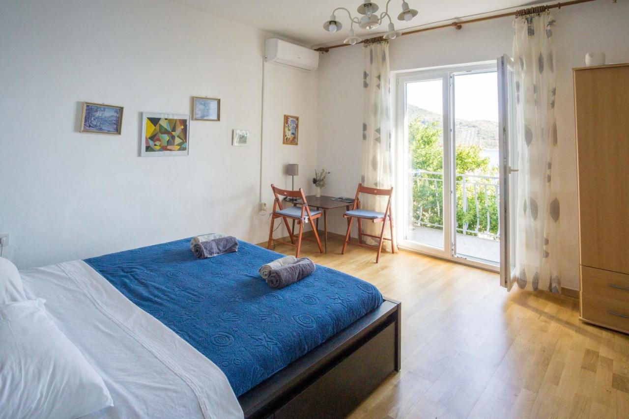 Apartments Podatok 4 Primosten Bagian luar foto