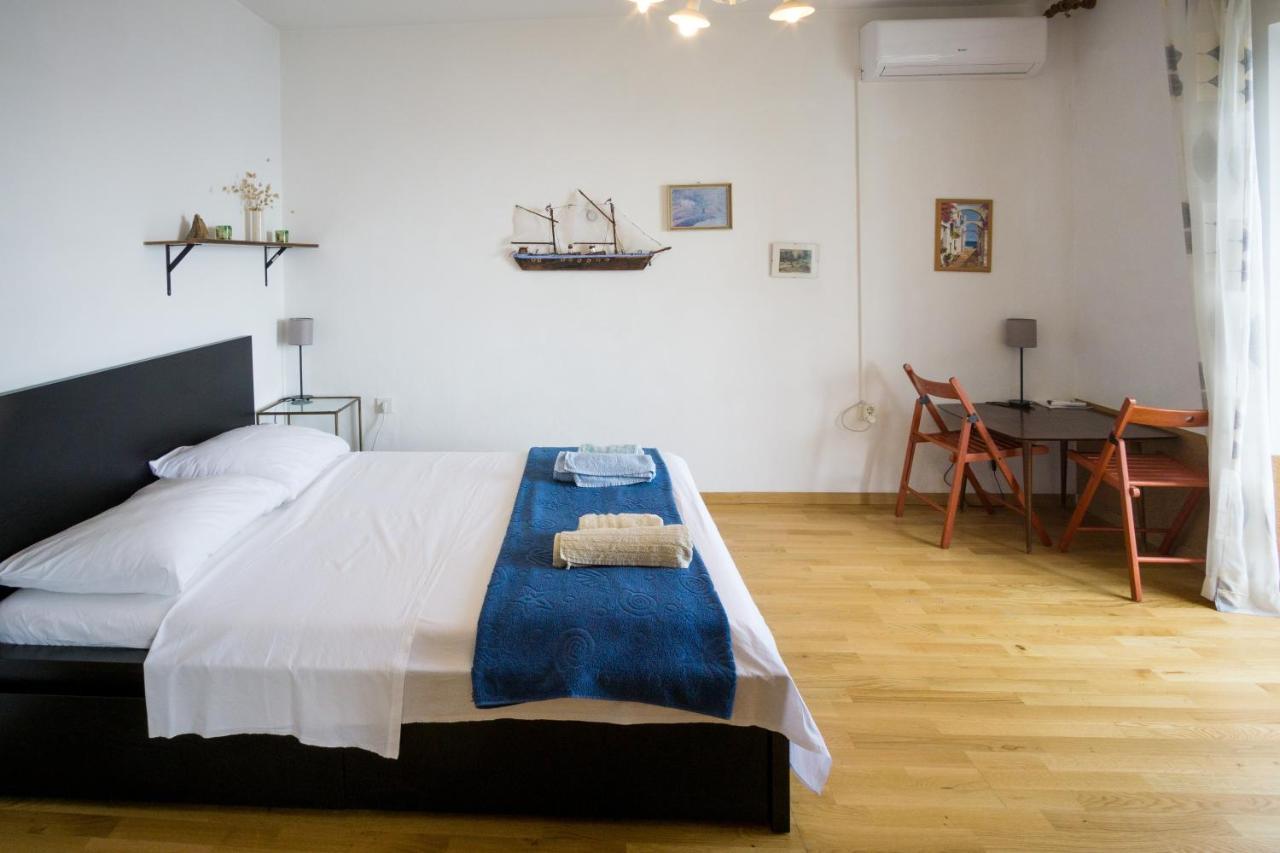 Apartments Podatok 4 Primosten Bagian luar foto