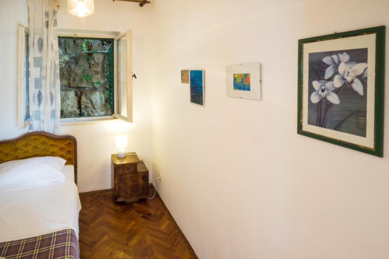 Apartments Podatok 4 Primosten Bagian luar foto